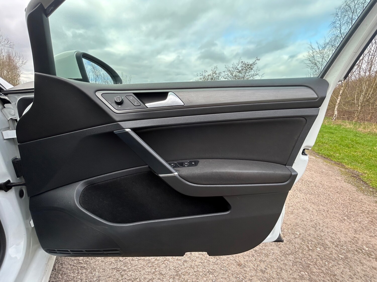 Used Volkswagen Golf 2013 for sale - 77686090: Photo 20