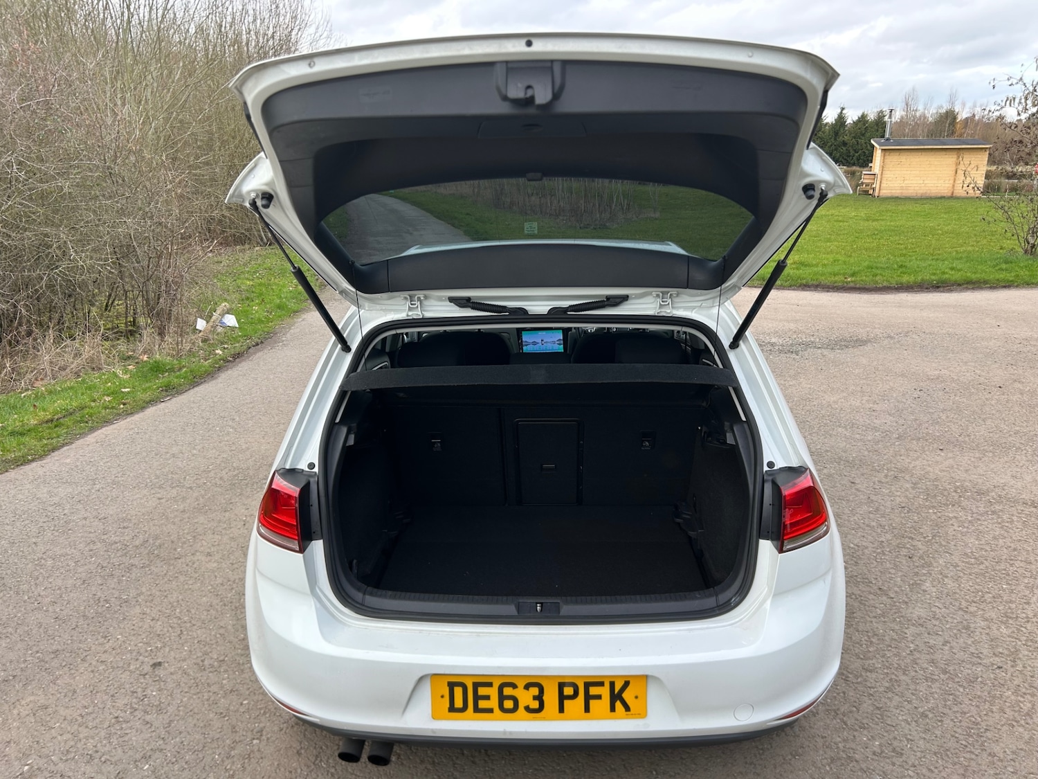 Used Volkswagen Golf 2013 for sale - 77686090: Photo 7