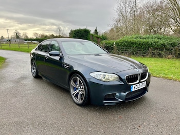 2012 (12) - M5 4dr DCT
