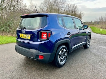 Used Jeep Renegade 2016 for sale - 77097027: Photo