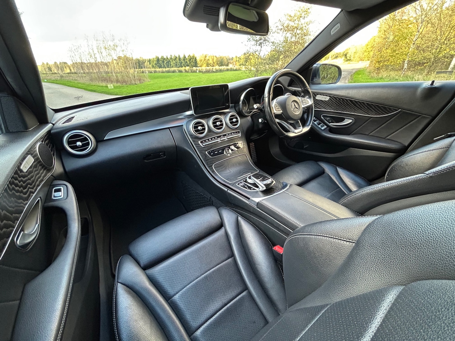 Used Mercedes-Benz C Class 2018 for sale - 76951460: Photo 18