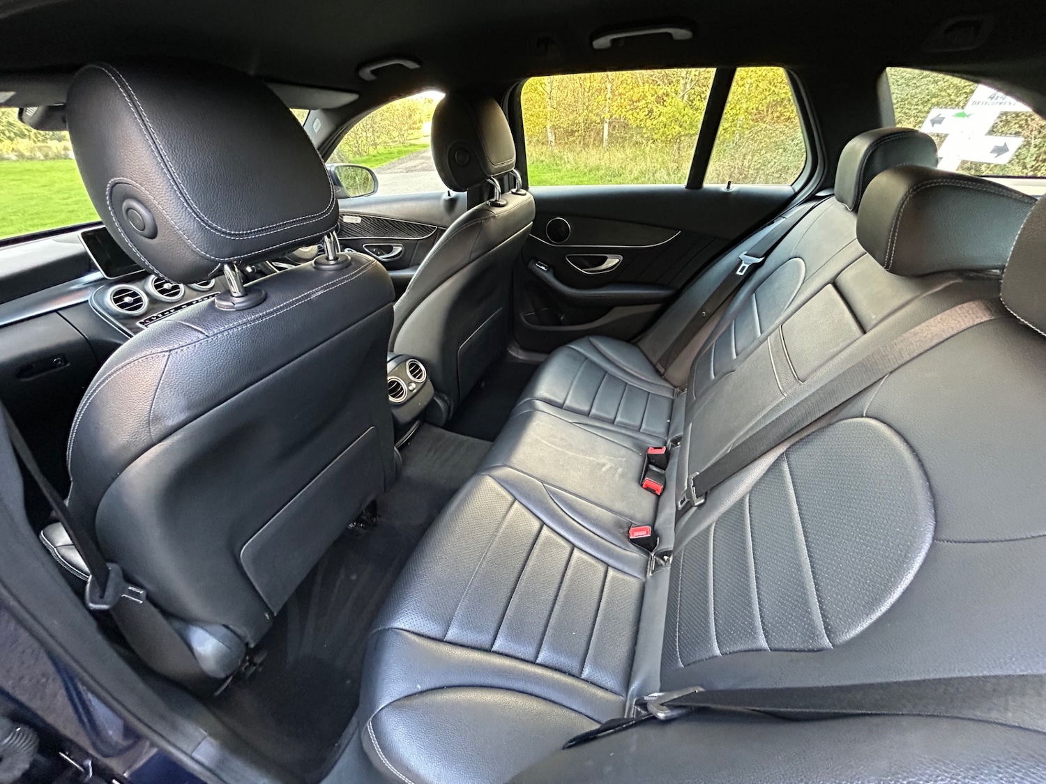 Used Mercedes-Benz C Class 2018 for sale - 76951460: Photo 26