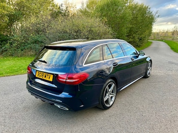 Used Mercedes-Benz C Class 2018 for sale - 76951460: Photo