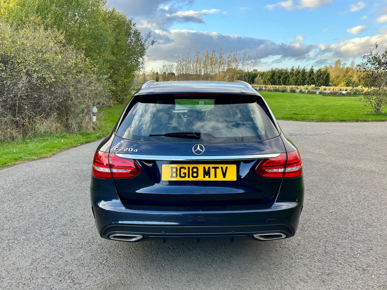 Used Mercedes-Benz C Class 2018 for sale - 76951460: Photo 5