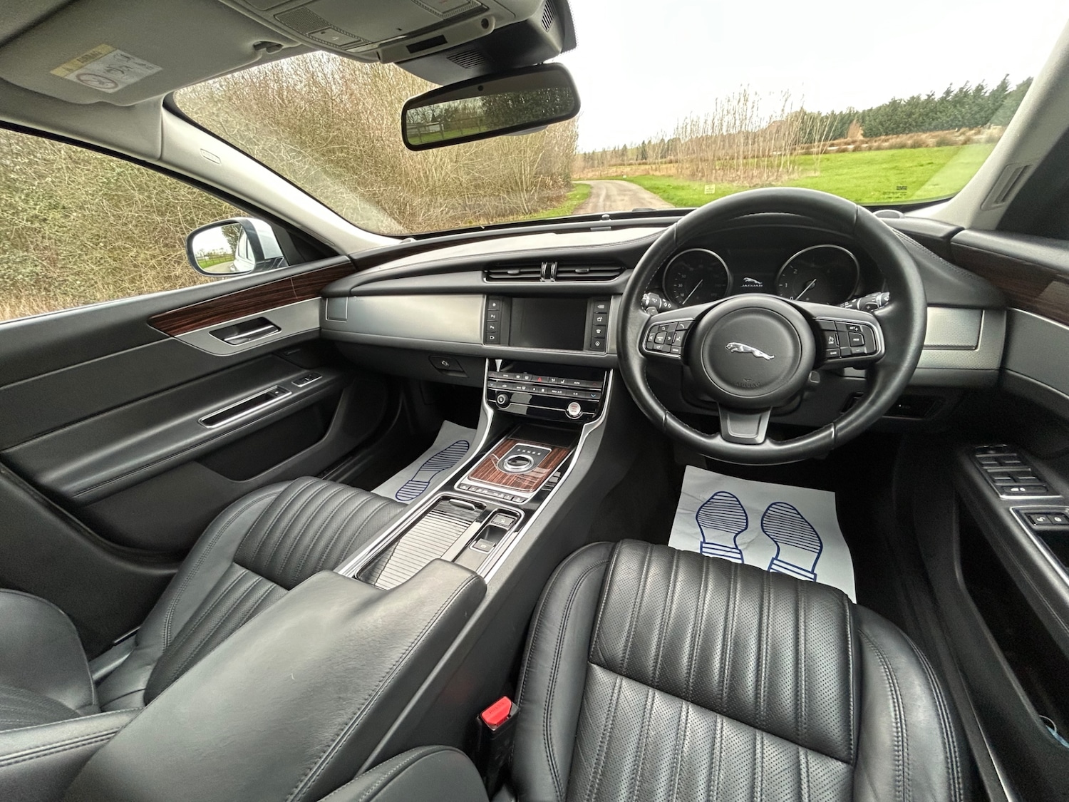 Used Jaguar XF 2017 for sale - 77735901: Photo 16