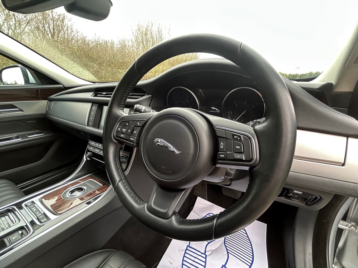 Used Jaguar XF 2017 for sale - 77735901: Photo 20