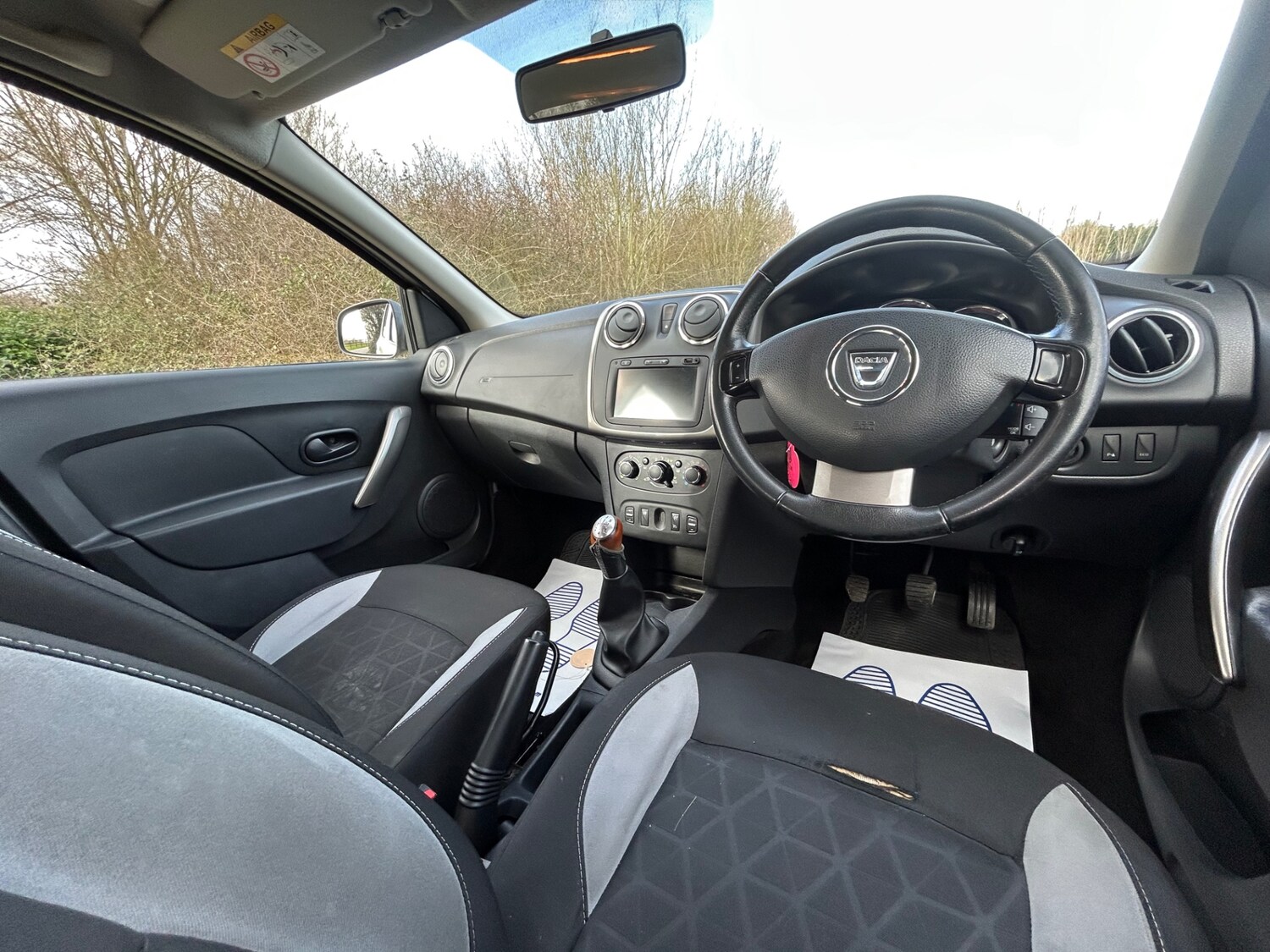 Used Dacia Sandero Stepway 2014 for sale - 77682218: Photo 12