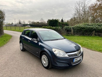 Vauxhall Astra feature image