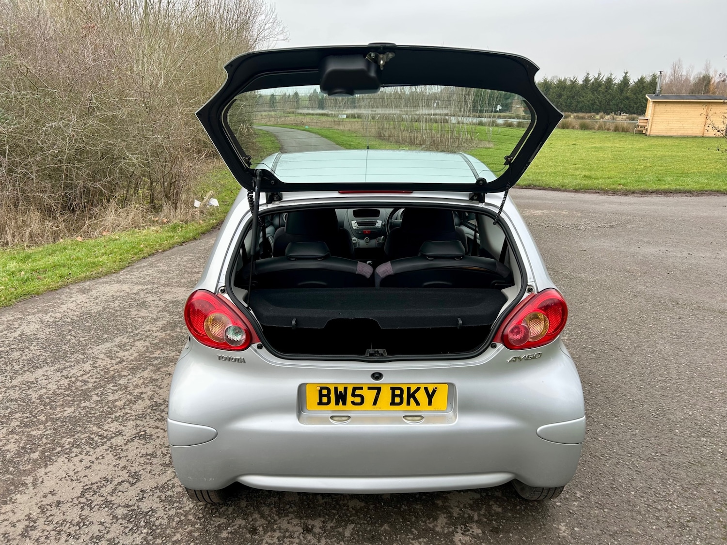 Used Toyota AYGO 2008 for sale - 77363197: Photo 6