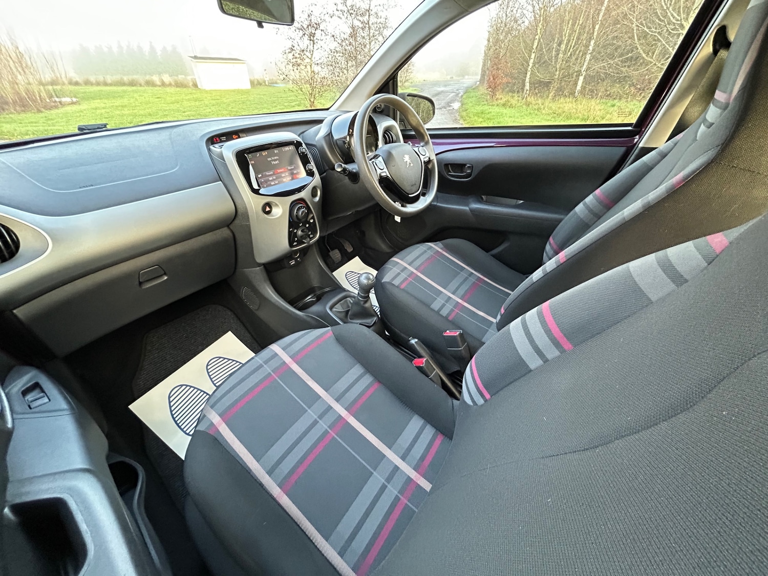 Used Peugeot 108 2014 for sale - 76951451: Photo 16