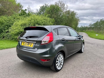 Used Ford Fiesta 2016 for sale - 78558955: Photo