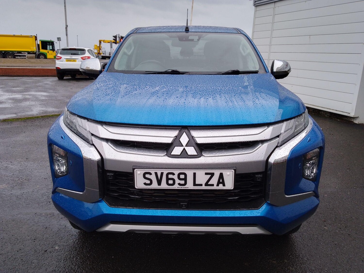 Vehicle 8