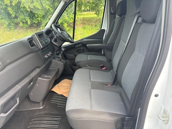 Used Nissan Interstar 2024 for sale - 75141420: Photo