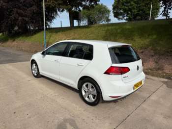 Used Volkswagen Golf 2015 for sale - 75102914: Photo