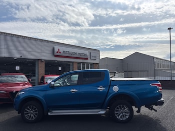 Mitsubishi - L200