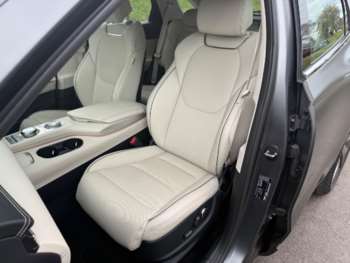 Used Genesis GV70 2023 for sale - 75109962: Photo