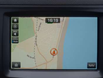 Used Hyundai i10 2019 for sale - 75109481: Photo