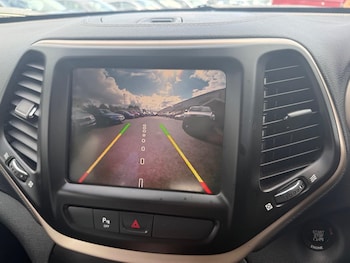 Used Jeep Cherokee 2015 for sale - 75839231: Photo