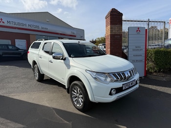 Mitsubishi - L200