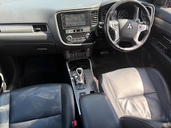 Used Mitsubishi Outlander 2018 for sale - 75291022: Photo