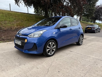 Used Hyundai i10 2020 for sale - 75448501: Photo