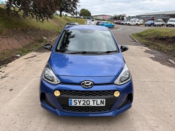 Used Hyundai i10 2020 for sale - 75448501: Photo