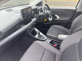 Used Toyota Yaris 2022 for sale - 75298212: Photo