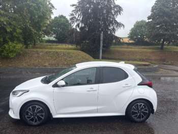 Used Toyota Yaris 2022 for sale - 75298212: Photo