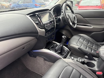 Used Mitsubishi L200 2019 for sale - 75687448: Photo