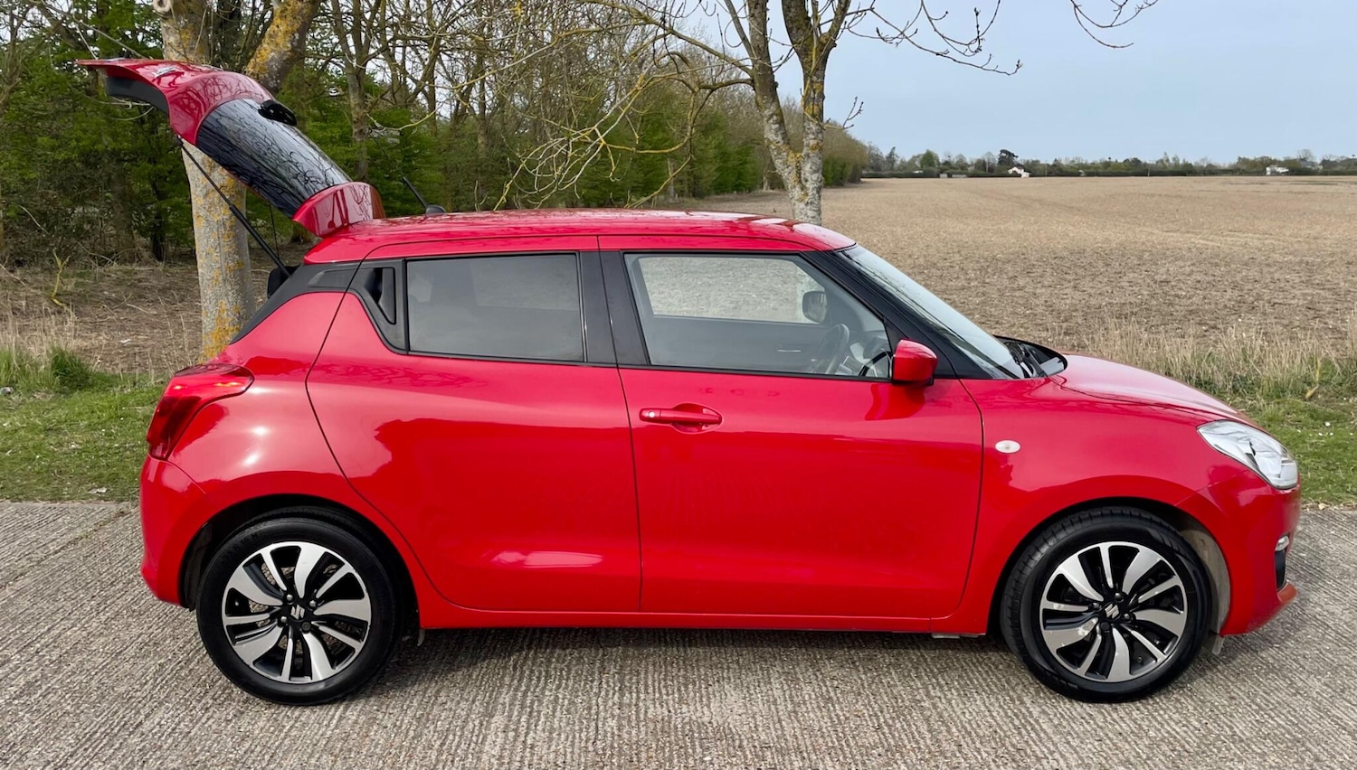 Used Suzuki Swift 2020 for sale - 78205347: Photo 24