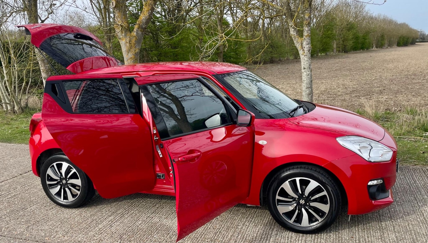 Used Suzuki Swift 2020 for sale - 78205347: Photo 5