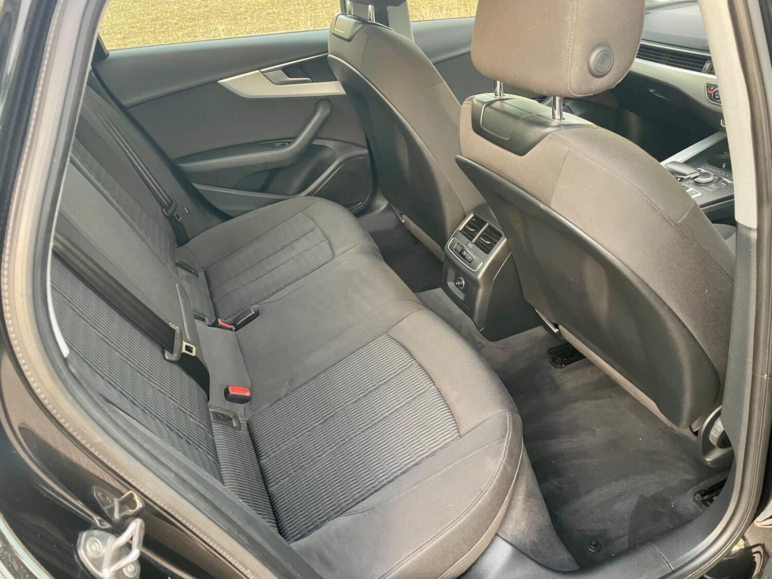 Used Audi A4 2019 for sale - 78190693: Photo 38