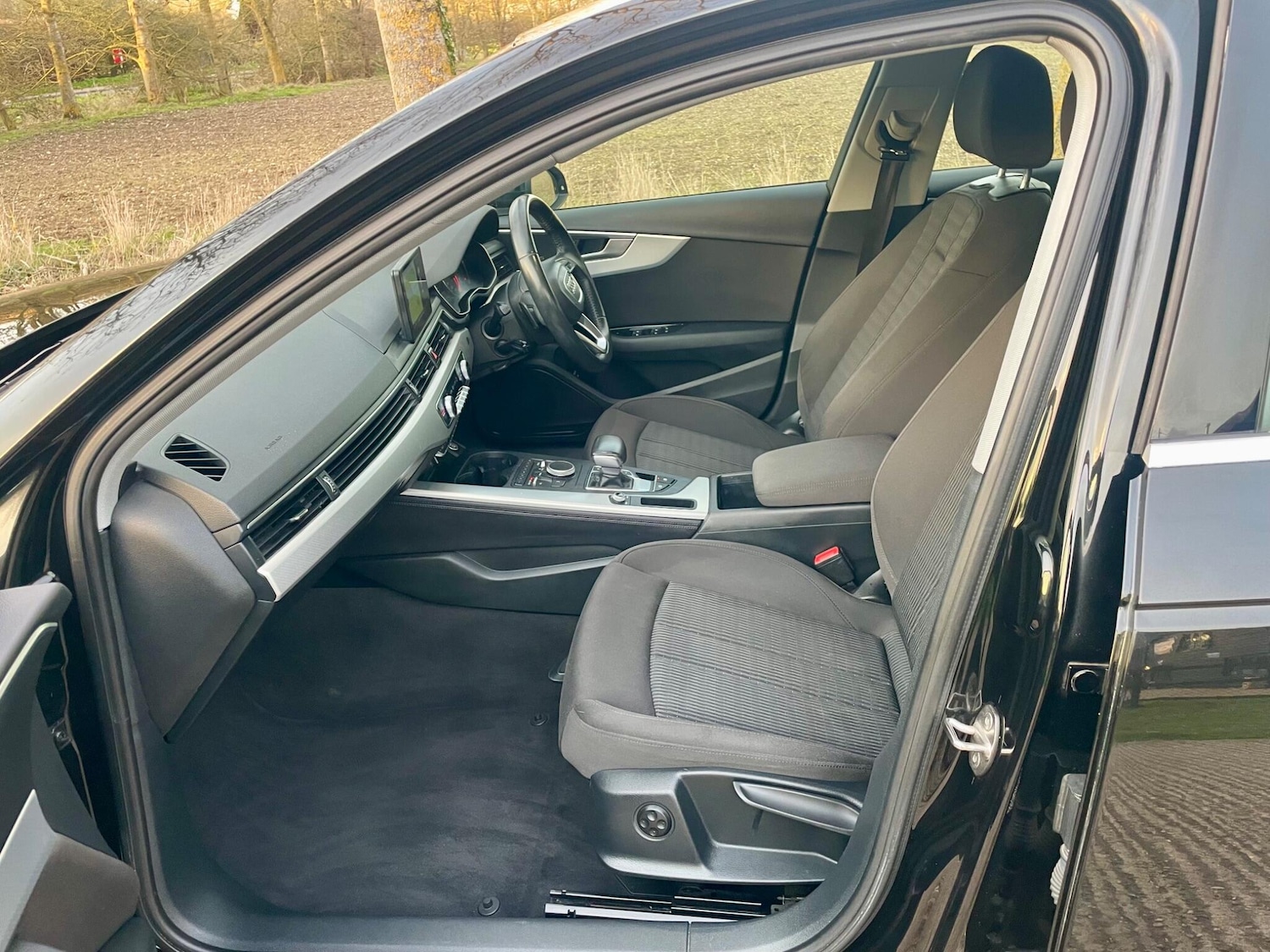 Used Audi A4 2019 for sale - 78190693: Photo 53