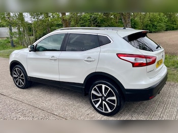 Used Nissan Qashqai 2017 for sale - 78447419: Photo