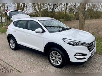 Hyundai TUCSON feature image