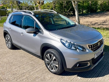 Used Peugeot 2008 2019 for sale - 79453284: Photo