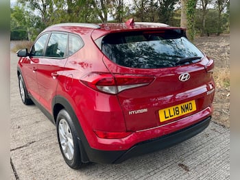 Used Hyundai TUCSON 2018 for sale - 79602345: Photo