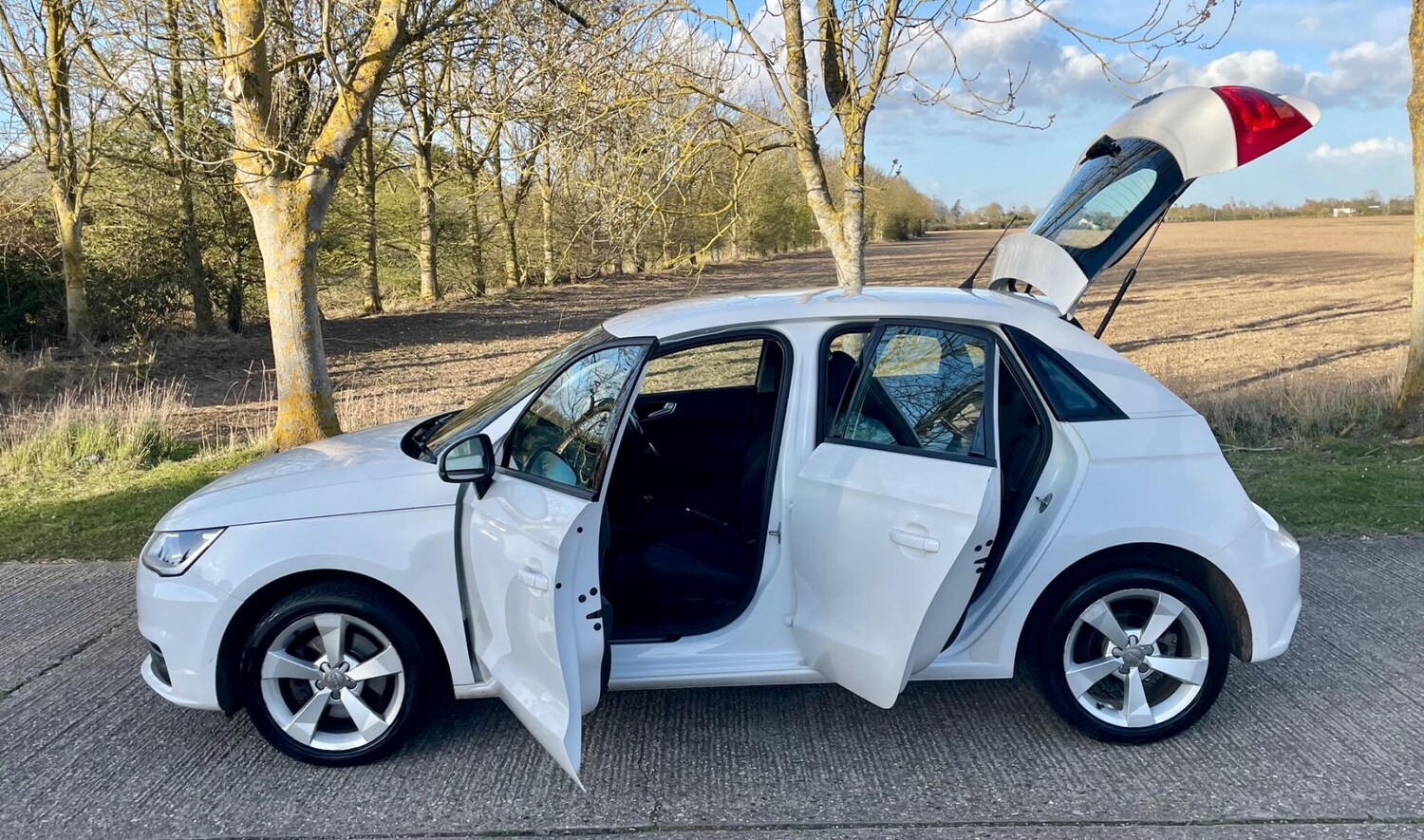 Used Audi A1 2016 for sale - 78190687: Photo 15