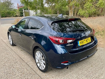 Used Mazda Mazda3 2017 for sale - 79373306: Photo