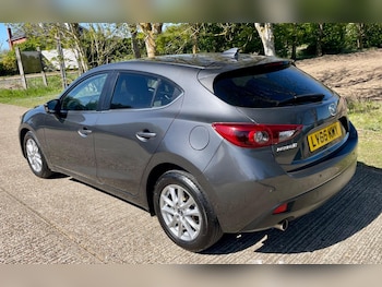 Used Mazda Mazda3 2015 for sale - 78276624: Photo