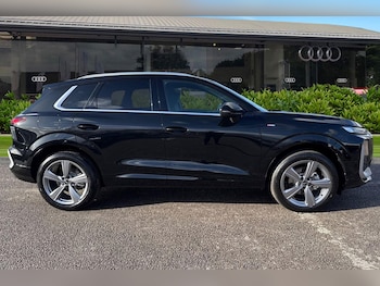 Used Audi Q3 2026 for sale - 79611672: Photo