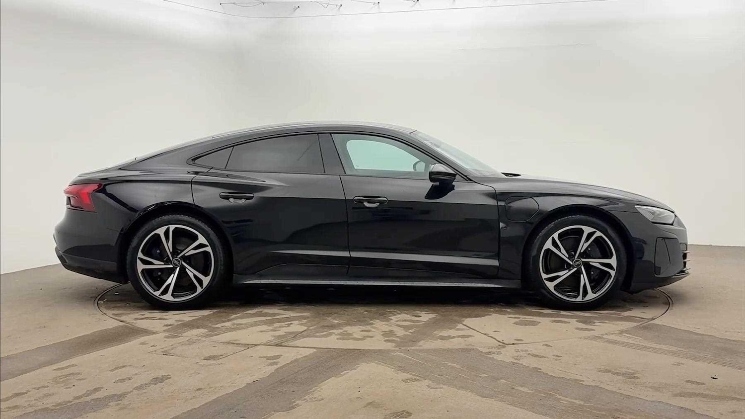 Used Audi e-tron GT 2022 for sale - 77463099: Photo 3