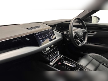 Used Audi e-tron GT 2022 for sale - 77463099: Photo