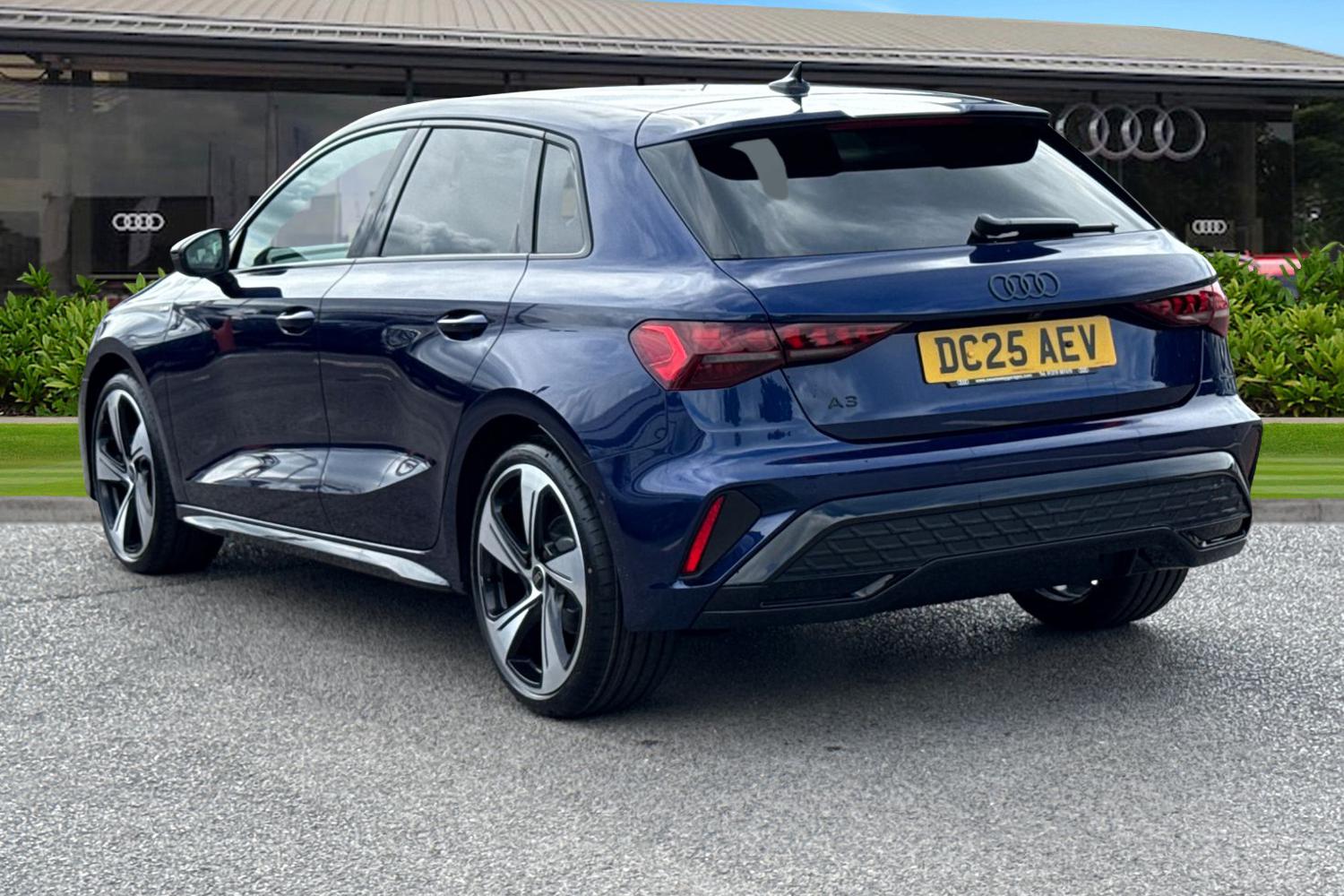 Used Audi A3 2025 for sale - 77382618: Photo 2