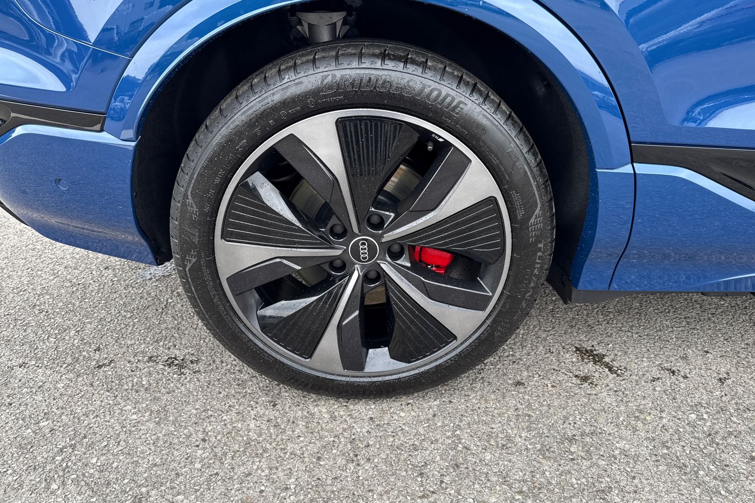 Used Audi e-tron 2025 for sale - 76595828: Photo 12