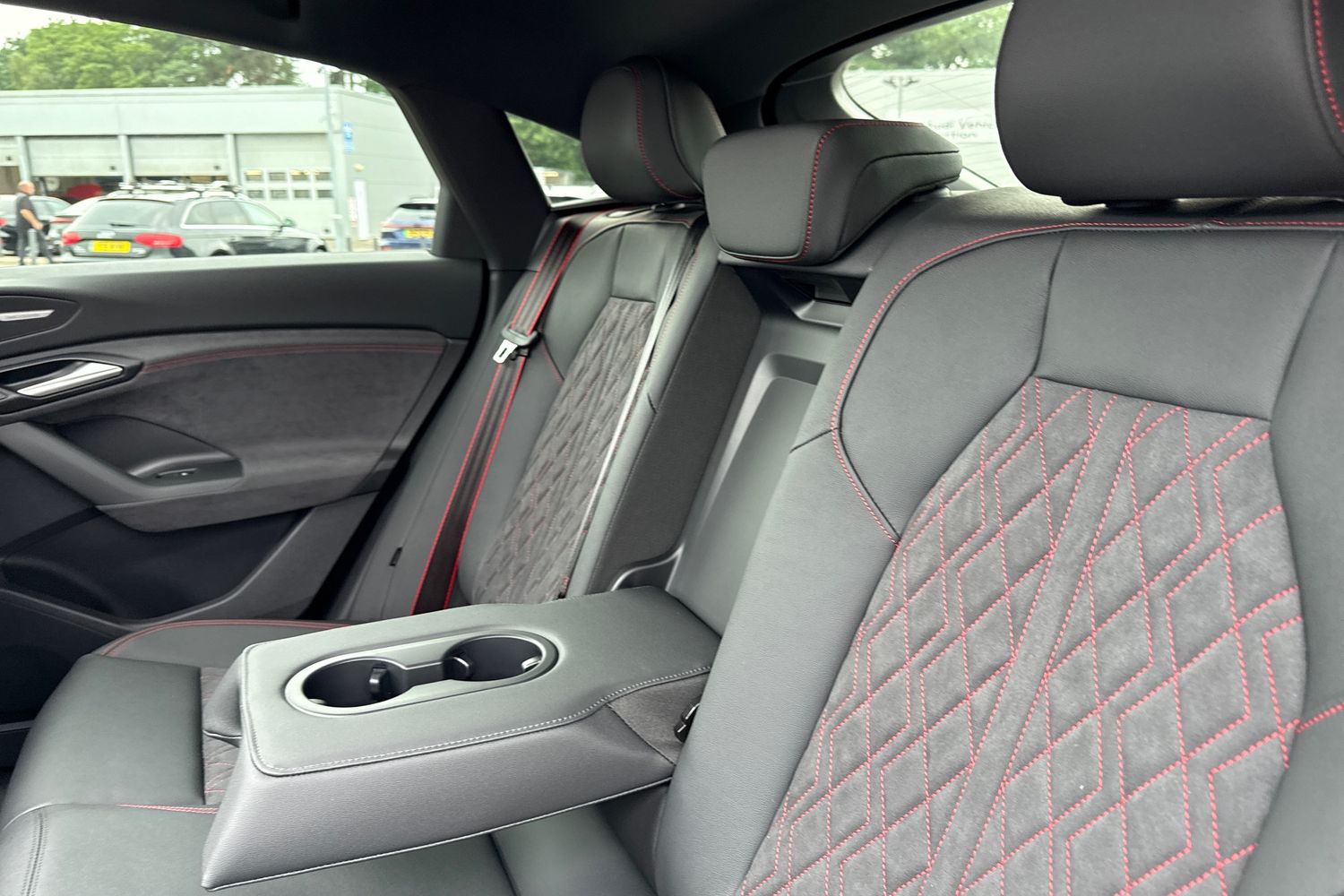 Used Audi e-tron 2025 for sale - 76595828: Photo 18