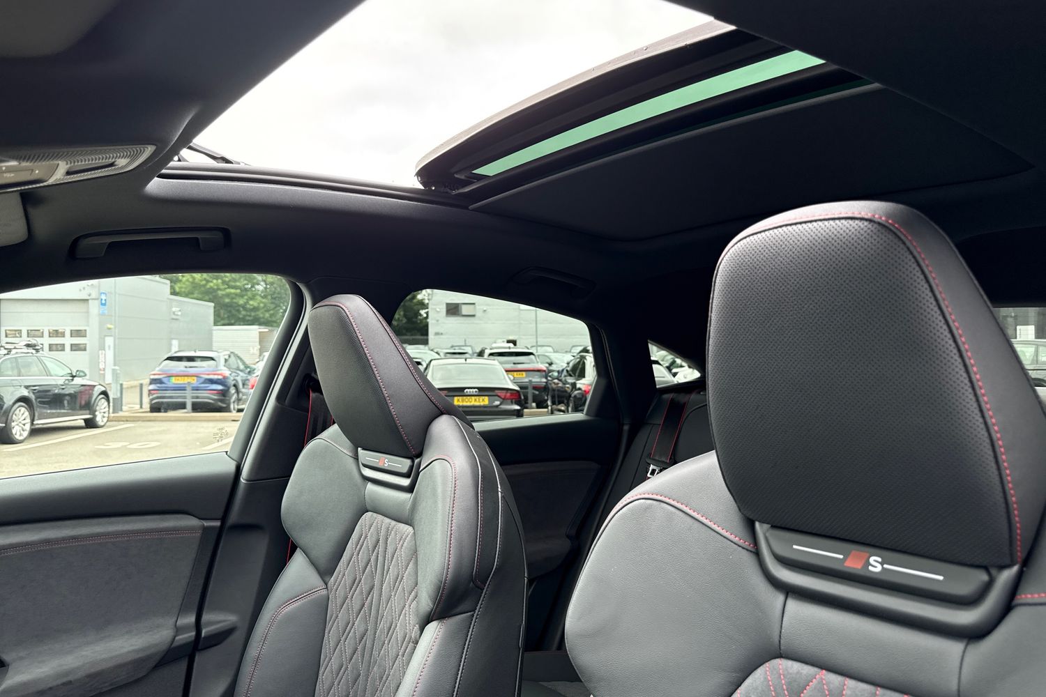 Used Audi e-tron 2025 for sale - 76595828: Photo 25