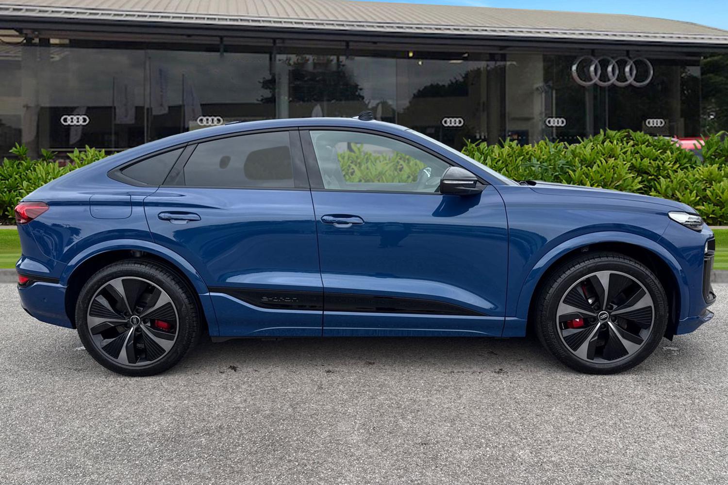 Used Audi e-tron 2025 for sale - 76595828: Photo 3