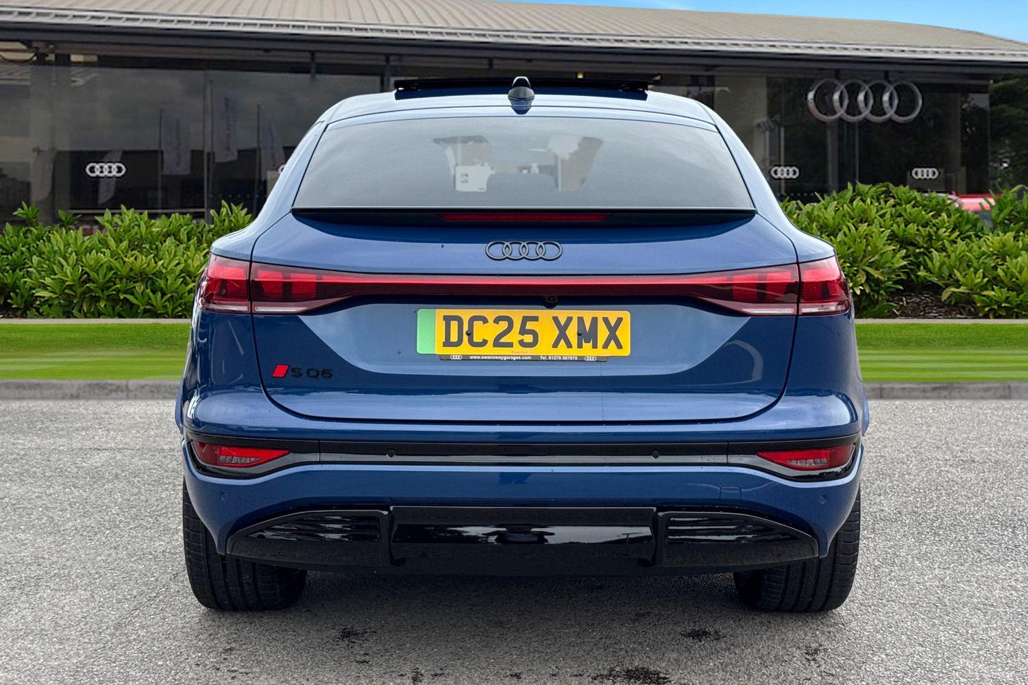 Used Audi e-tron 2025 for sale - 76595828: Photo 4