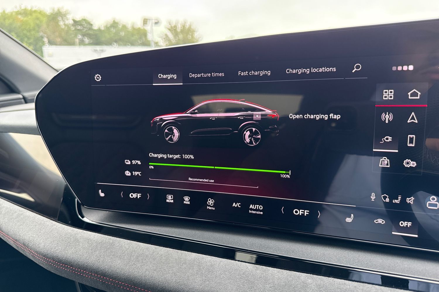 Used Audi e-tron 2025 for sale - 76595828: Photo 41